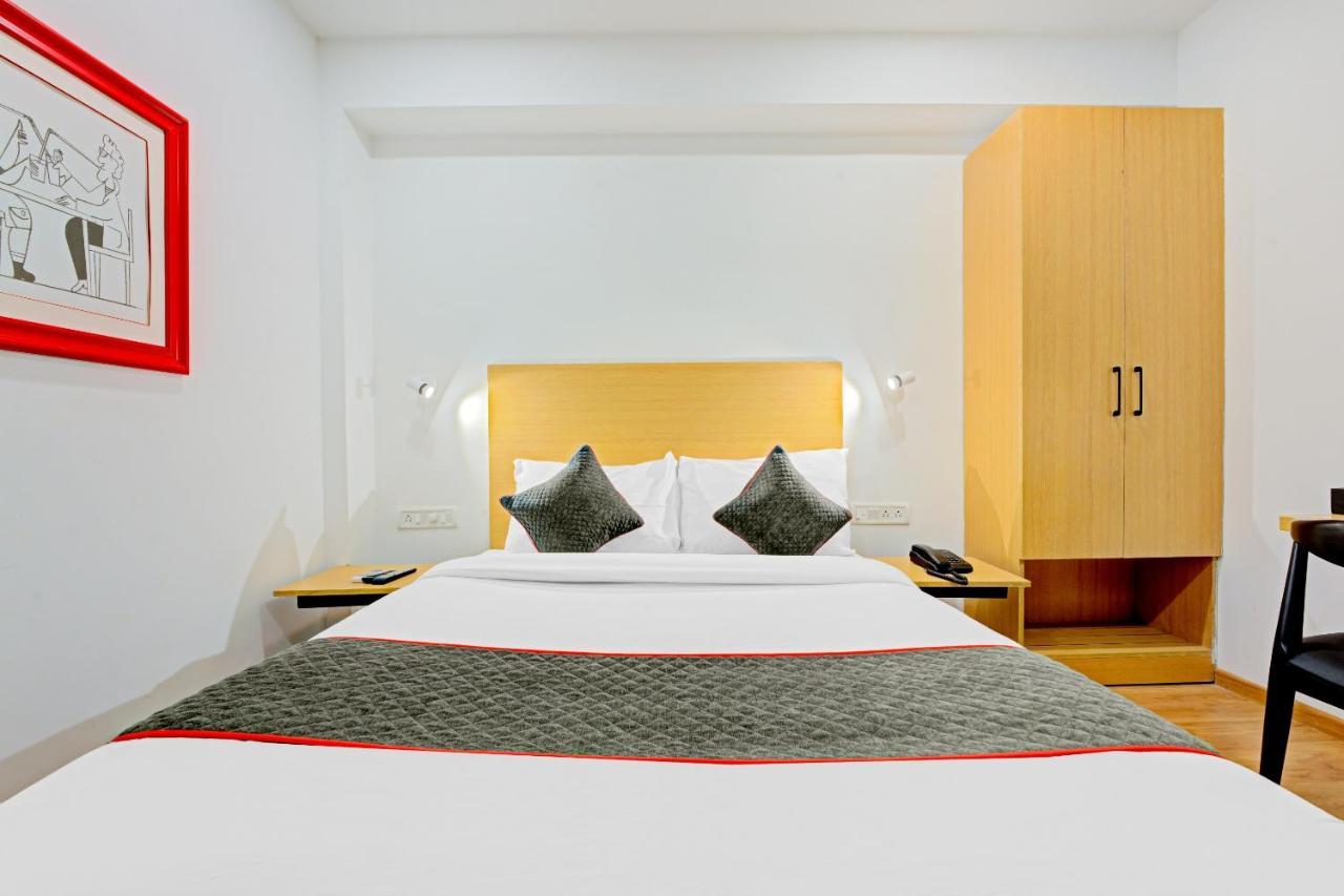 钦奈 Oyo Townhouse 74871 Thoraipakkam酒店 外观 照片