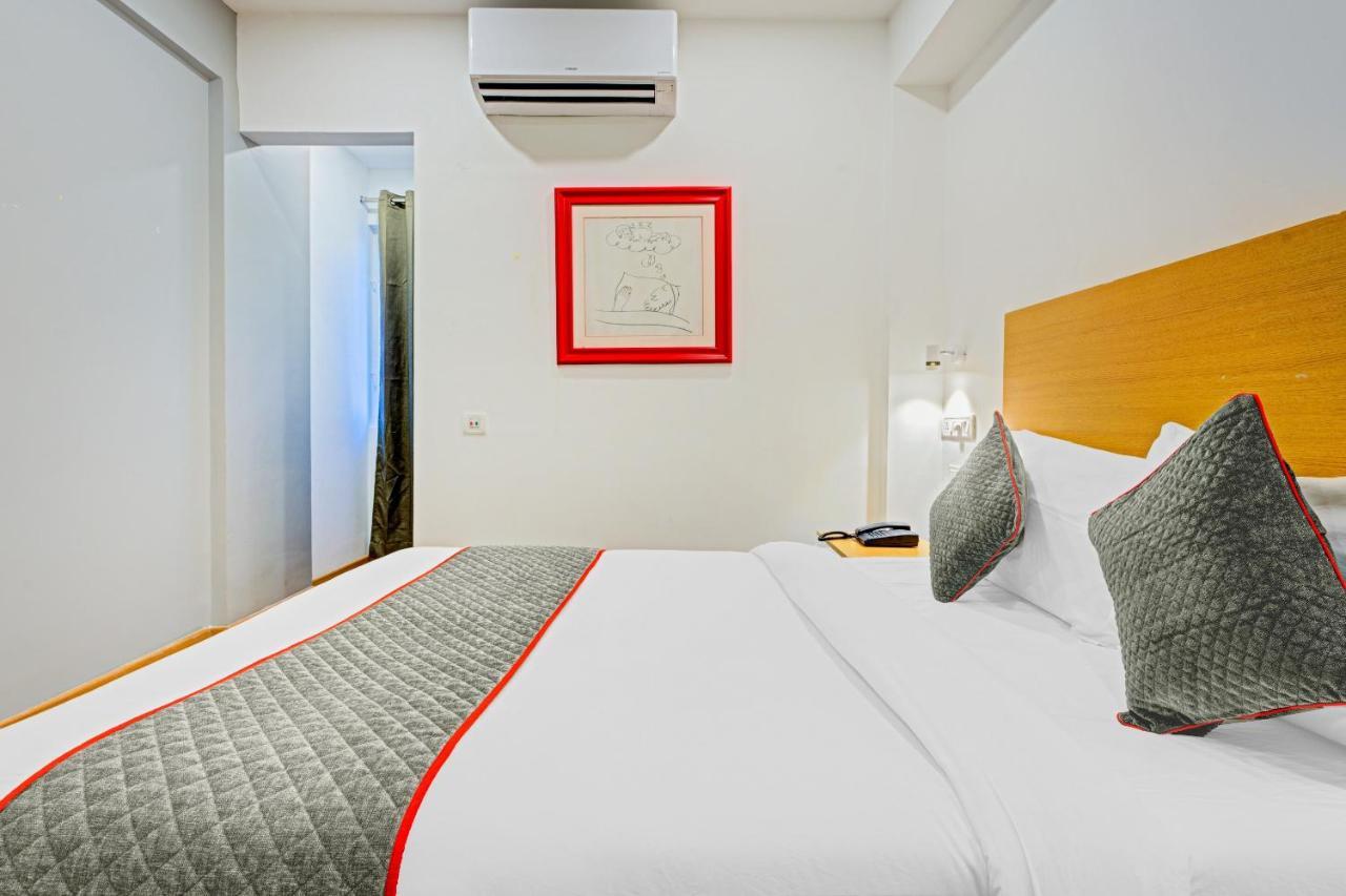 钦奈 Oyo Townhouse 74871 Thoraipakkam酒店 外观 照片